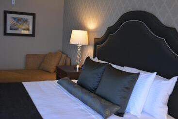 ホテル Majestic Inn And Spa