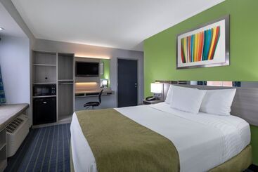 Microtel Inn By Wyndham Lake Norman