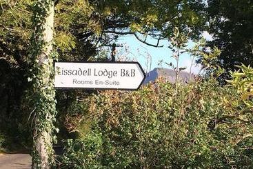 تختخواب و صبحانه Lissadell Lodge