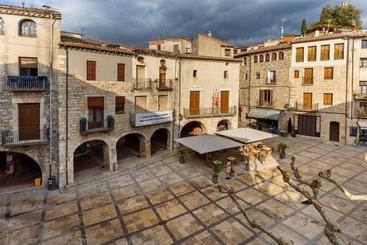 Besalú 11 Moderno Apartamento Con Ac En La Plaza - Besalu