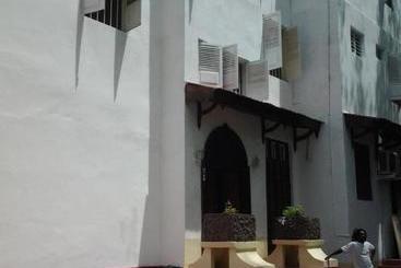پانسیون James' House