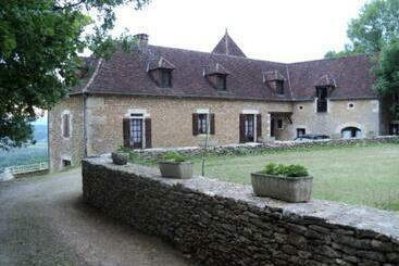 مبيت وإفطار La Maison Du Rocher