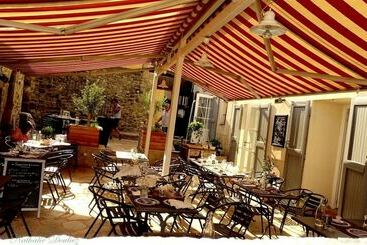 بنسيون Auberge De L'abbaye
