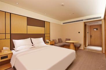 هتل Ji  Yantai Binhai Plaza