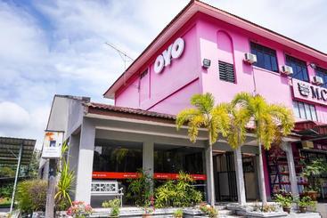 Oyo 89643 S.s Motel