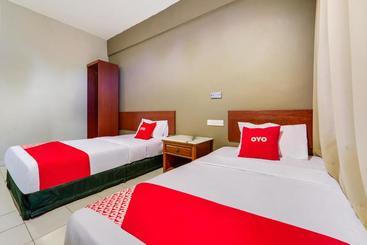 Oyo 89643 S.s Motel
