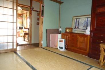 پانسیون Guesthouse Yoshiyoshi