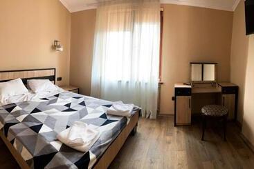 Forsage Hostel