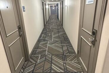 هتل Holiday Inn Express   Dallas Downtown, An Ihg