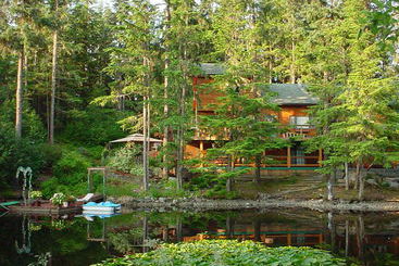 فندق Pearsons Pond Luxury Inn & Adenture Spa
