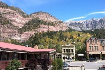 Ouray Chalet Inn