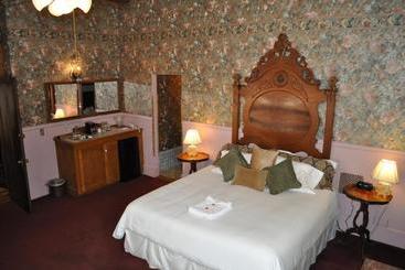 The Palace Hotel And Bath House Spa