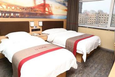 هتل Thank Inn Plus  Liaoning Dalian Ganjingzi District Shandong Road