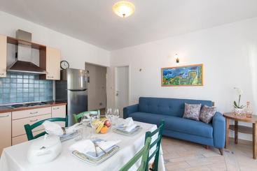 Apartments Ivona