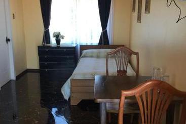 پانسیون Hostal Gipuzkoa