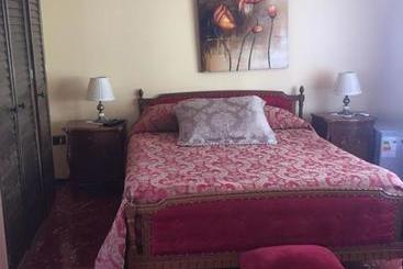 پانسیون Hostal Gipuzkoa