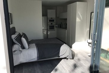 Studio Au Calme Et Indépendant Tassindemilalune