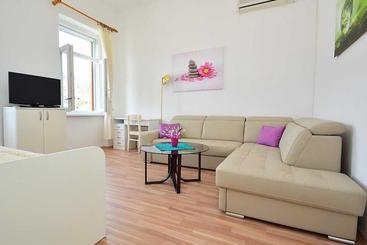 Comfort Apartment Rajan For 5 In Rabac