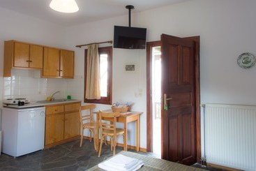 Nicolas Pension