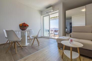 Apartment Vedry
