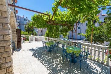 Apartments Ankica