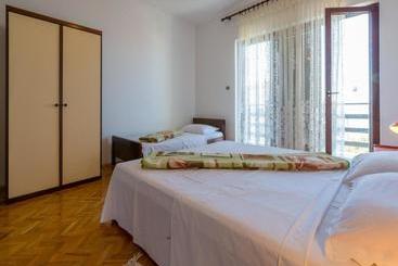Apartments Ankica