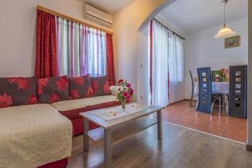 Apartments Frutis