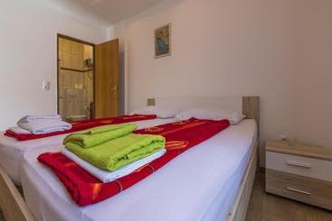 Apartments Frutis
