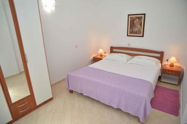 Apartments Divna