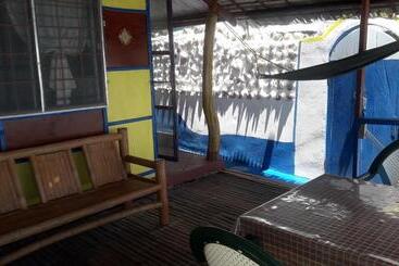 호텔 Casa De La Playa Beach Resort