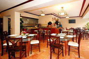 هتل Quality Inn & Suites