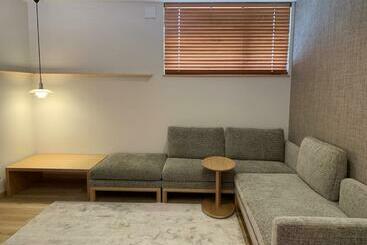Shimogoryo House