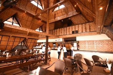 هتل Pyramid Beach Resort
