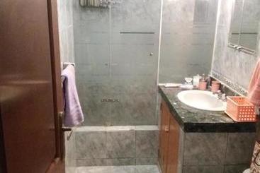 تختخواب و صبحانه Garden House Miraflores