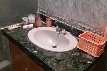 تختخواب و صبحانه Garden House Miraflores