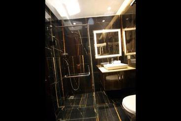 تختخواب و صبحانه The Ivy House