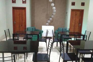 هتل Spot On 2806 Wisma Syariah