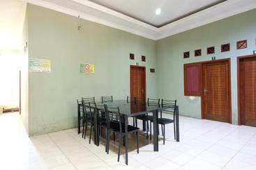 هتل Spot On 2806 Wisma Syariah