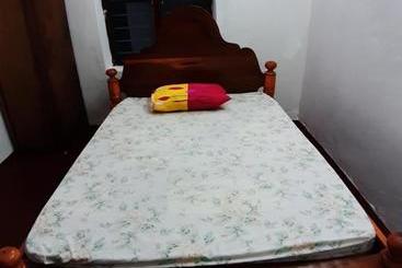 Mamdali Hostel
