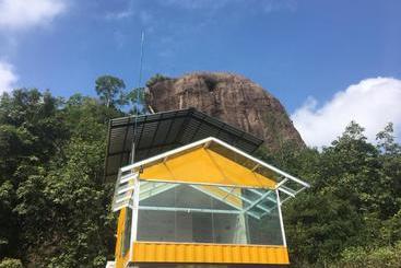 リゾートホテル Sky Retreat   Sri Lanka