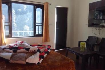 پانسیون Jagdarshan Guest House