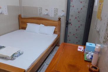 تختخواب و صبحانه Nhà Nghỉ Xuân Lan Cần Thơ
