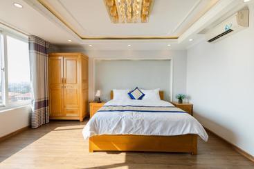 هتل Phố Xanh Marina
