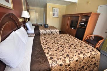 Отель Gateway Inn