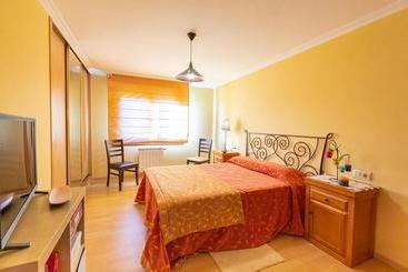 پانسیون Casa O Con