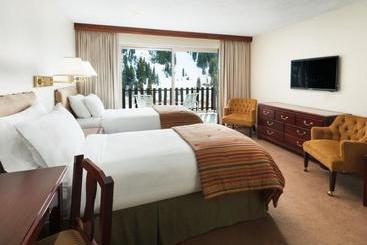 هتل Rustler Lodge