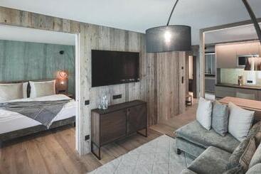 Апарт-отель Luxegg   Mountain Lodge