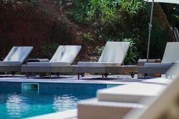 استراحتگاه Amara Ayurveda Retreat  Overlooking Evergreen Western Ghats An Ecologically Sustainable Living Space