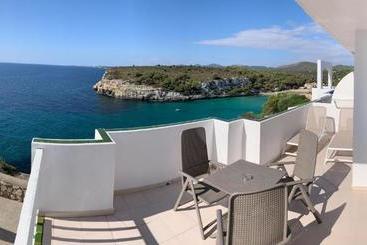 هتل Blau Punta Reina Junior Suites