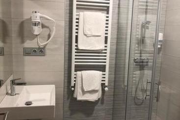 هتل Hostel El Paloma